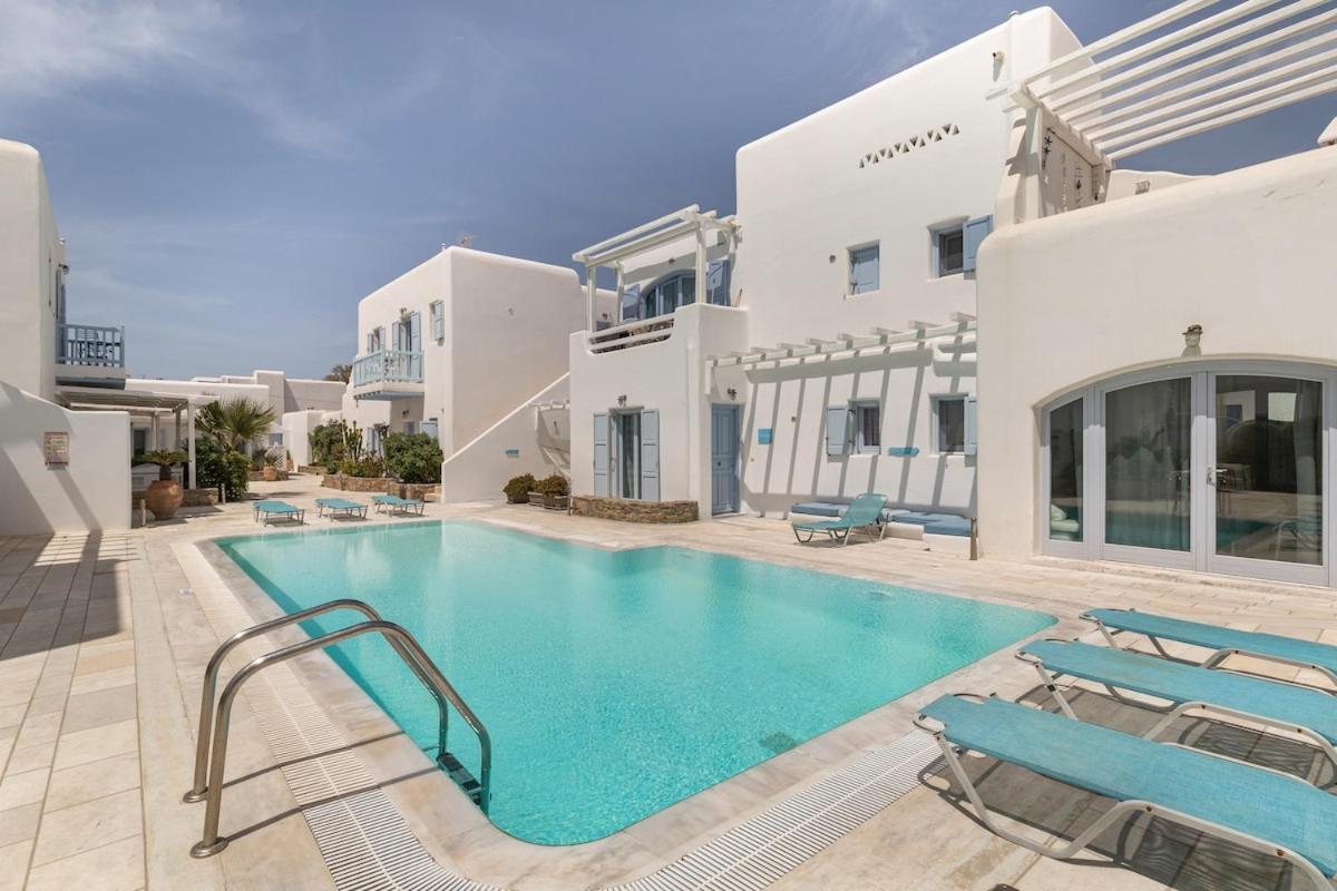 Blue Heart Mykonos Up To 10 People Location * Mykonos Town